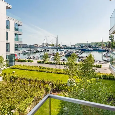 Nabrzeze Yacht Park, Sun & Snow Апартаменты Гдыня