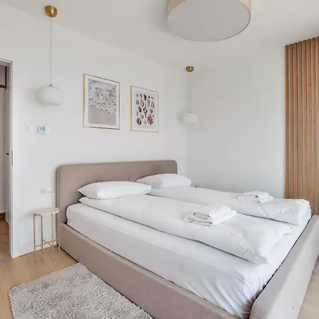 Nabrzeze Yacht Park, Sun & Snow Апартаменты Гдыня