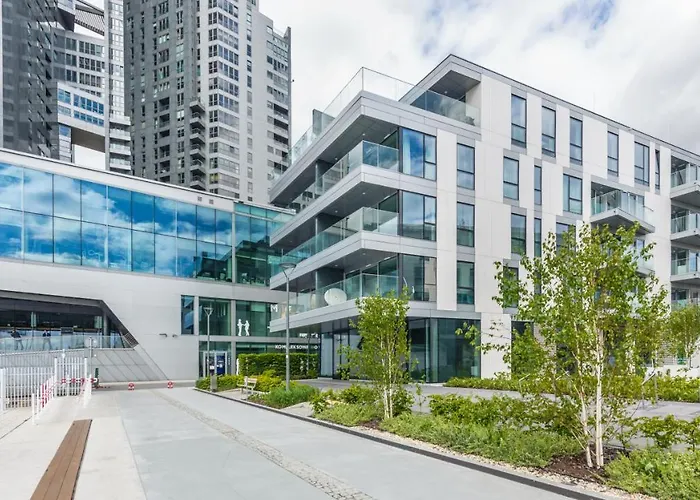 Nabrzeze Yacht Park, Sun & Snow * Gdynia